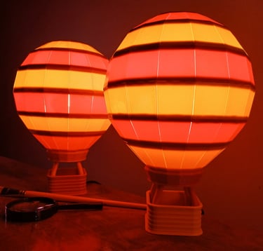 Baluminária acesa detalhe